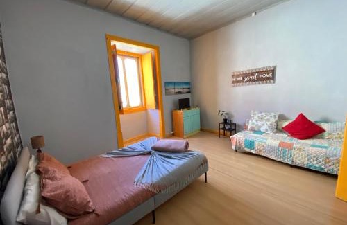 Se Hostal | Faroway Hostel