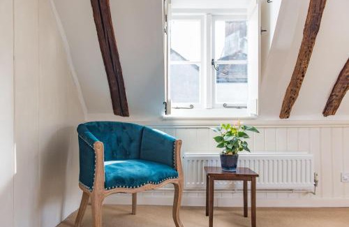 West Malling Casa | Farriers Cottage by Bloom Stays