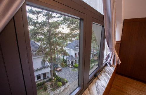 Da Lat Hotel | Faru Pine Woods Villa