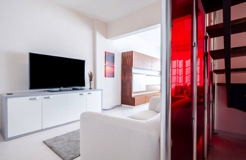 Nisantasi Apartamento | Fascinating Flat near City's Mall with Terrace