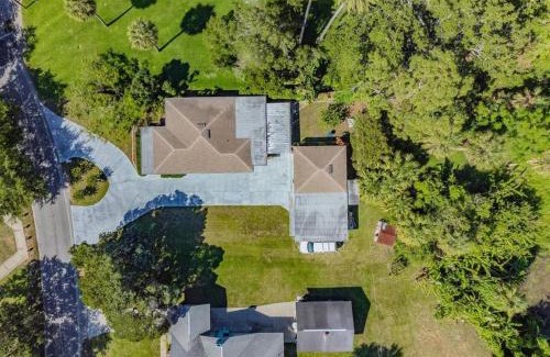 New Port Richey Casa | Fascinating Grand River House