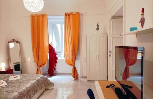 Naples City Centre Apartamento | Fashion Cathedral apARTment, Centro Storico Napoli