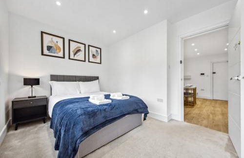 West Hendon Apartamento | Fashion is Art - 2BR - Sleeps 5 - parking