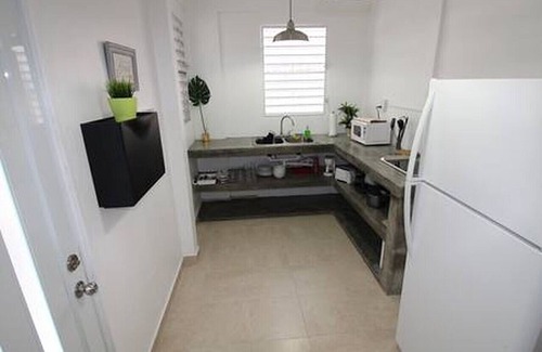 Parque Condominio | Fast WiFi-Walk to Markets, Pharmacy, Eateries (A1)