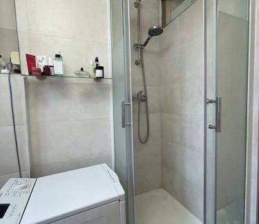 La Villette Apartamento | Fastrentbnb Appartement complet Paris Crimee