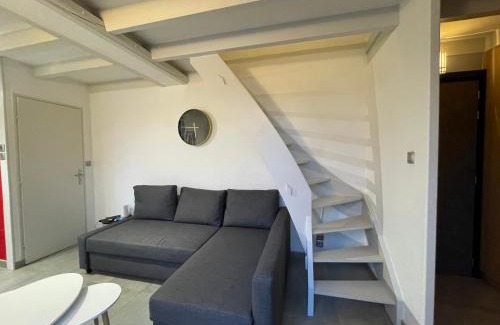 Sarrebourg Apartamento | FATHALA - appartement lumineux en dernier étage - face à la gare routière