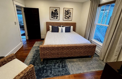 East End Cabaña | Fatherland Cottage within walking distance of popular areas in Nashville.
