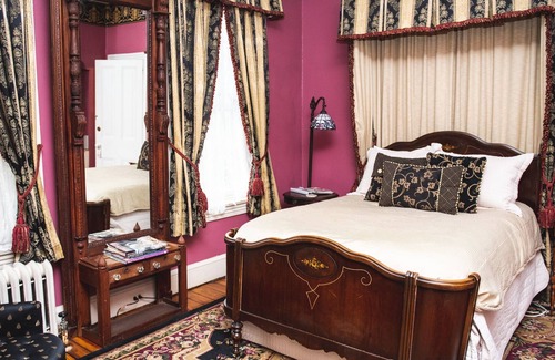 West Chester Cama Y Desayuno | Faunbrook Bed & Breakfast
