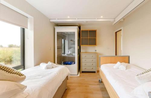 Bishampton Casa | Fawn Cottage disabled adapted 3 bedroom hot tub