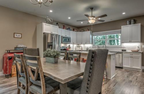 Blairsville Casa | Fawn'd Memories