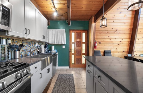 Fawnskin Casa | Fawnskin Family Cabin