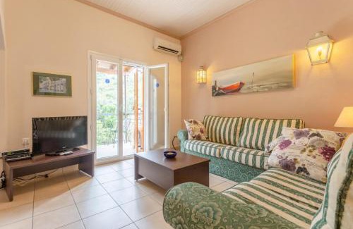 Agios Stefanos Apartamento | Fay Apartment