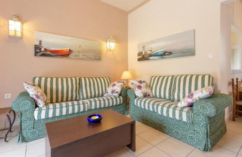 Agios Stefanos Apartamento | Fay Apartment