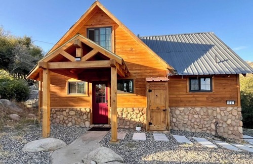 Kernville Cabina | Fay Creek Cabin: Near Lake Isabella and Kern River