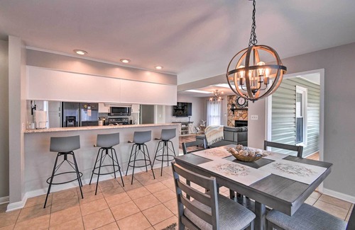 Fayetteville Casa | Fayetteville Vacation Rental w/ Sunroom & Yard!