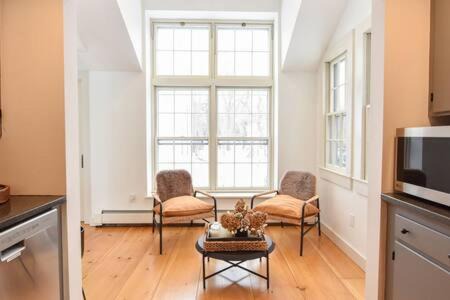 Cummaquid Casa | Featured in Cape Cod Life Magazine