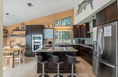 Niceville Casa | Featured on HGTV's "My Lottery Dream Home".15 minute boat ride to Crab Island.