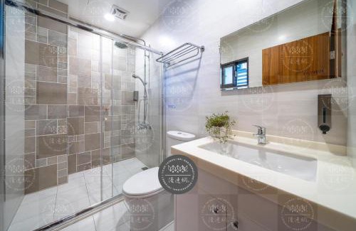 Dongshan Casa | February Flower B&B