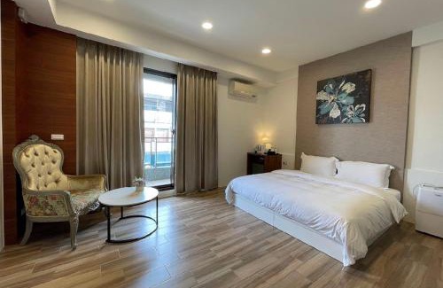 Dongshan Casa | February Flower B&B