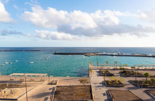 Arrecife Apartamento | Fee4Me: First Line Luxury Apartment