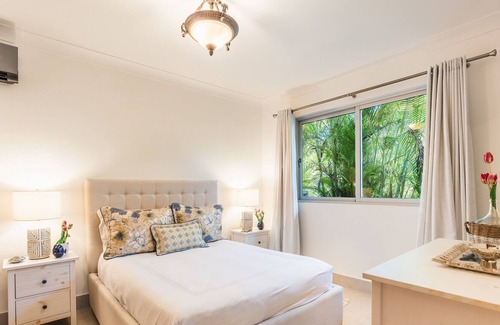 Punta Cana Village Apartamento | Feel comfortable: Modern apt at Punta Cana Village