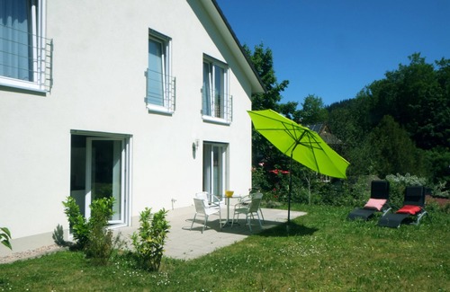 Badenweiler Casa | Siéntete bien y lujo en una ubicación tranquila