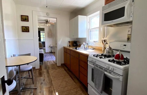 Auburn Apartamento | Feel-Good Living by Downtown Auburn CA