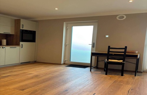 Hassfurt Apartamento | Feel-good studio with balcony (30 sqm)