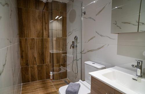 Vardaris Apartamento | Feel Greek Hospitality #Θ010