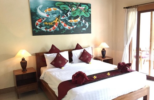 Ubud City-Centre Casa | Feel the Balinese Ambience in the Heart of Ubud, 10 Mins to Central ubud (Dbl)