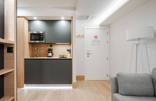 Guindalera Apartamento | Feelathome Ventas Suites