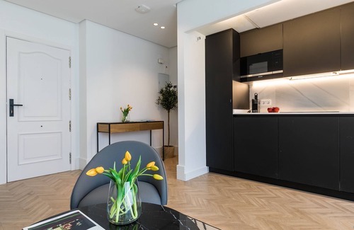 Vallehermoso Apartamento | Feelathome Waldorf Suites Apartments