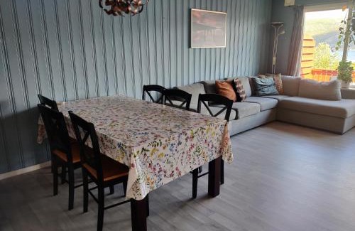 Tromso Apartamento | FeelHome 3 bedroom Near University