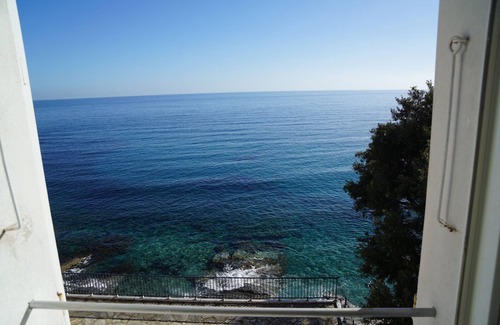 Erbalunga Apartamento | Pies en el agua en Erbalunga - Cap Corse - 4 a 5 pers. Duplex con terraza