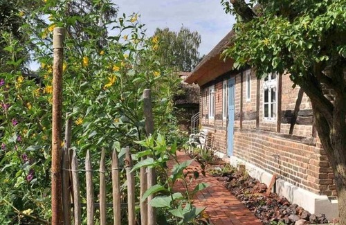 Bellin Casa | Feha - cabaña de paja histórico con remolque y un gran huerto