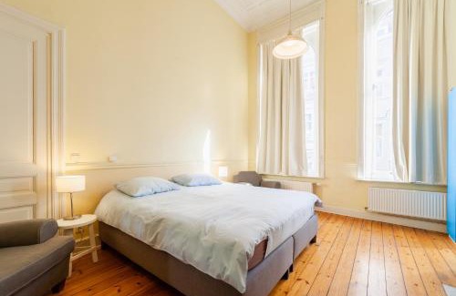 Sint-Gillis Apartamento | Felix Delhasse