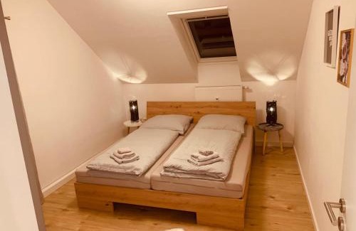 Salzweg Apartamento | FELIX LIVING 3, modern & cozy 2 Zimmer Wohnung, Netflix, Parkplatz
