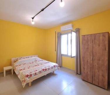 Haifa Apartamento | Fellini Marcello garden (talpiot)