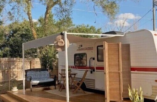 Orlovista Casa | Fenced Camper with patio 15 min from Universal