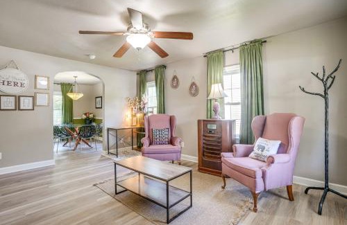 Elkton Casa | Fenced-In Yard Home 7 Mi to Shenandoah Natl Park