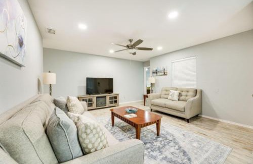 San Juan Casa | Fenced Yard and Grill - San Juan Vacation Rental