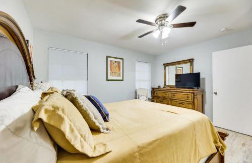 San Juan Casa | Fenced Yard and Grill - San Juan Vacation Rental