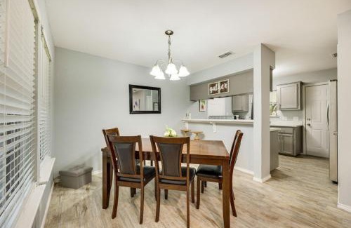 San Juan Casa | Fenced Yard and Grill - San Juan Vacation Rental