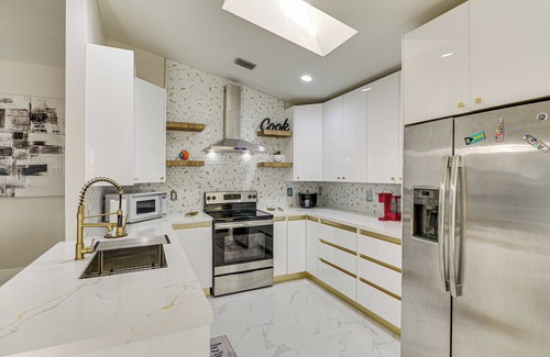 Sebastian Highlands Casa | Fenced Yard, Game Room: Family Home in Sebastian!