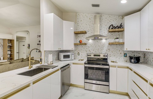 Sebastian Highlands Casa | Fenced Yard, Game Room: Family Home in Sebastian!