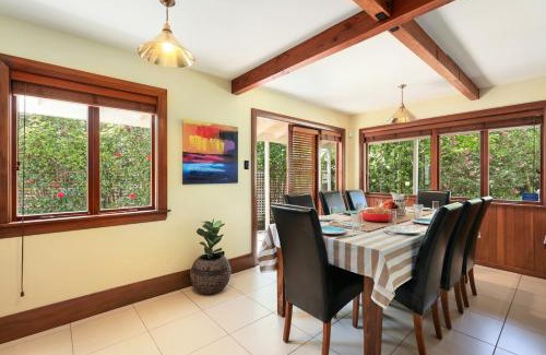 Merivale Casa | Fendalton Villa - Christchurch Holiday Home
