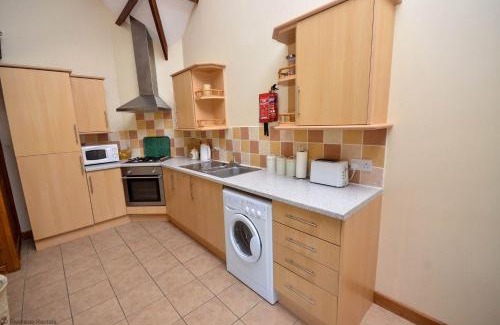 Irstead Casa | Fennel Cottage - How Hill - Private Fishing Lake for complex