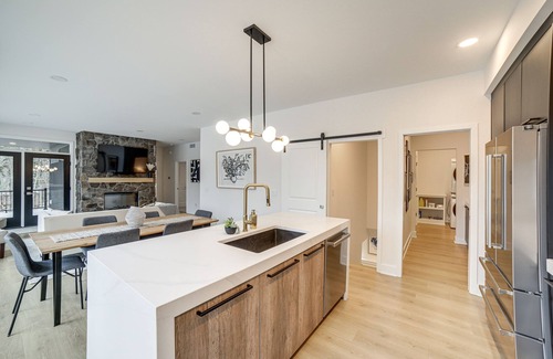 Fennville Casa | Fennville Vacation Rental: Seasonal Heated Pool!