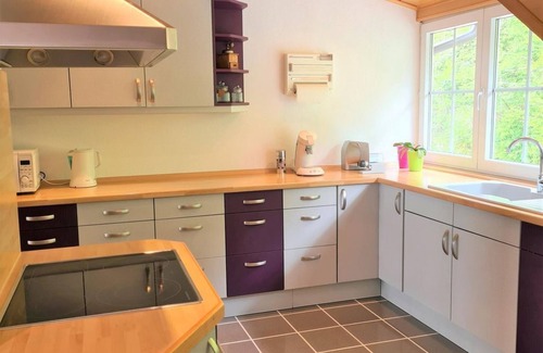 Neustadt-Gimmeldingen Apartamento | Ferienwohnung Pfalzblick - Appartement/fewo, Dusche, WC, Terrasse