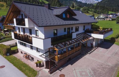 Sankt Martin am Tennengebirge Apartamento | Ferienwohnung Maria Gstatter
